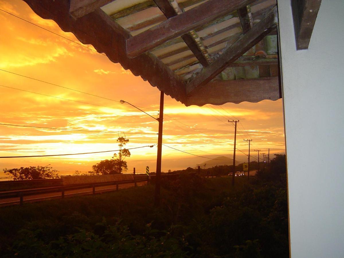 Chales Ancoradouro - Frente Ao Mar Praia de Boraceia Room photo